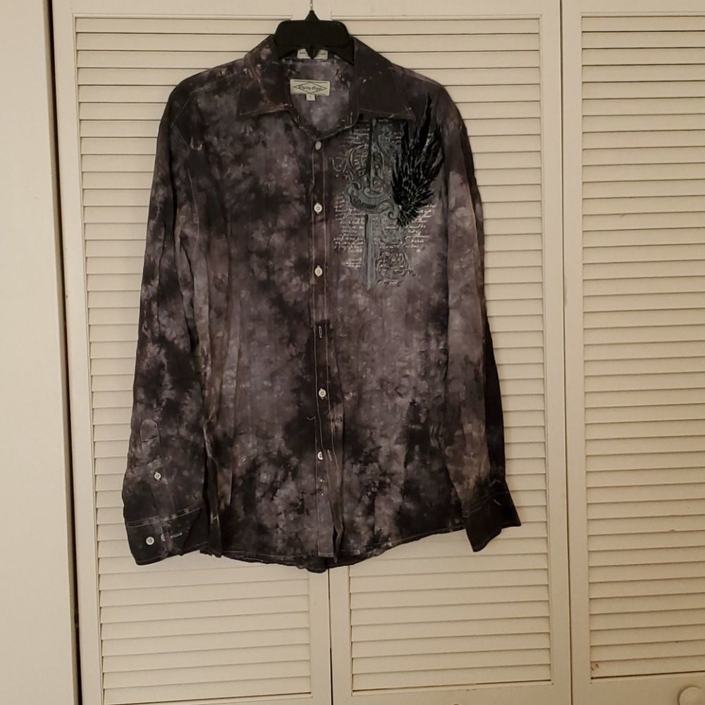 - Eighty Eight Men's long sleeve shirts